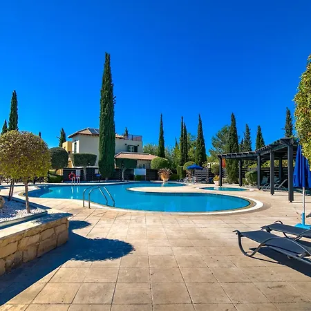 Appartamento 2 Bedroom Avdimou With Stunning Sea Views, Aphrodite Hills