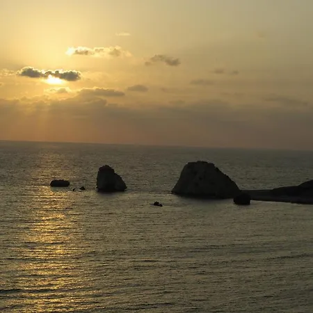 Апартаменты 2 Bedroom Avdimou With Stunning Sea Views, Aphrodite Hills Куклия