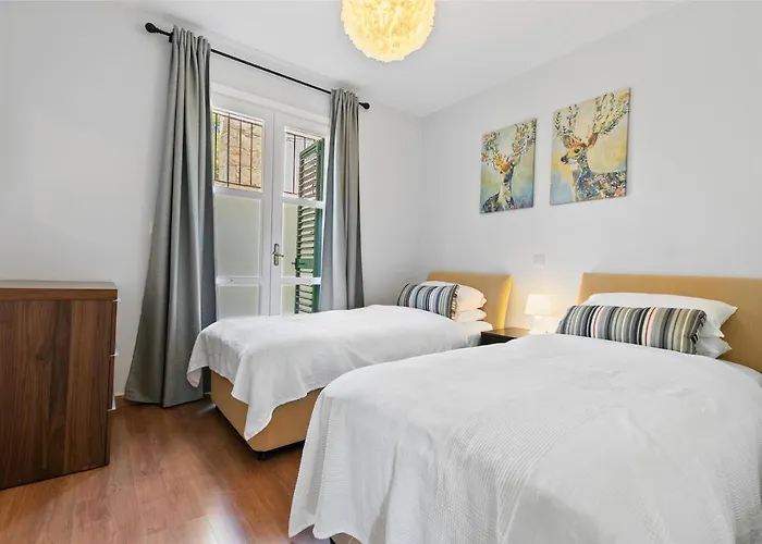 2 Bedroom Avdimou With Stunning Sea Views, Aphrodite Hills *