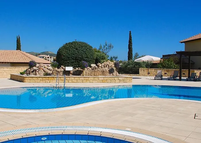 2 Bedroom Avdimou With Stunning Sea Views, Aphrodite Hills * クークリア