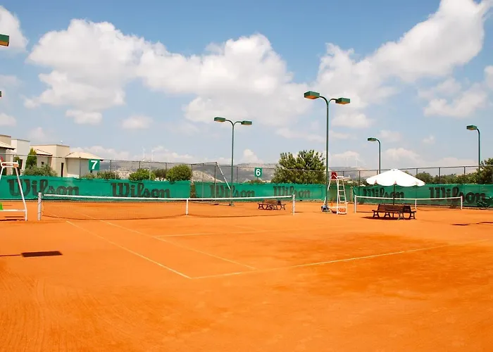 2 Bedroom Avdimou With Stunning Sea Views, Aphrodite Hills アパート クークリア